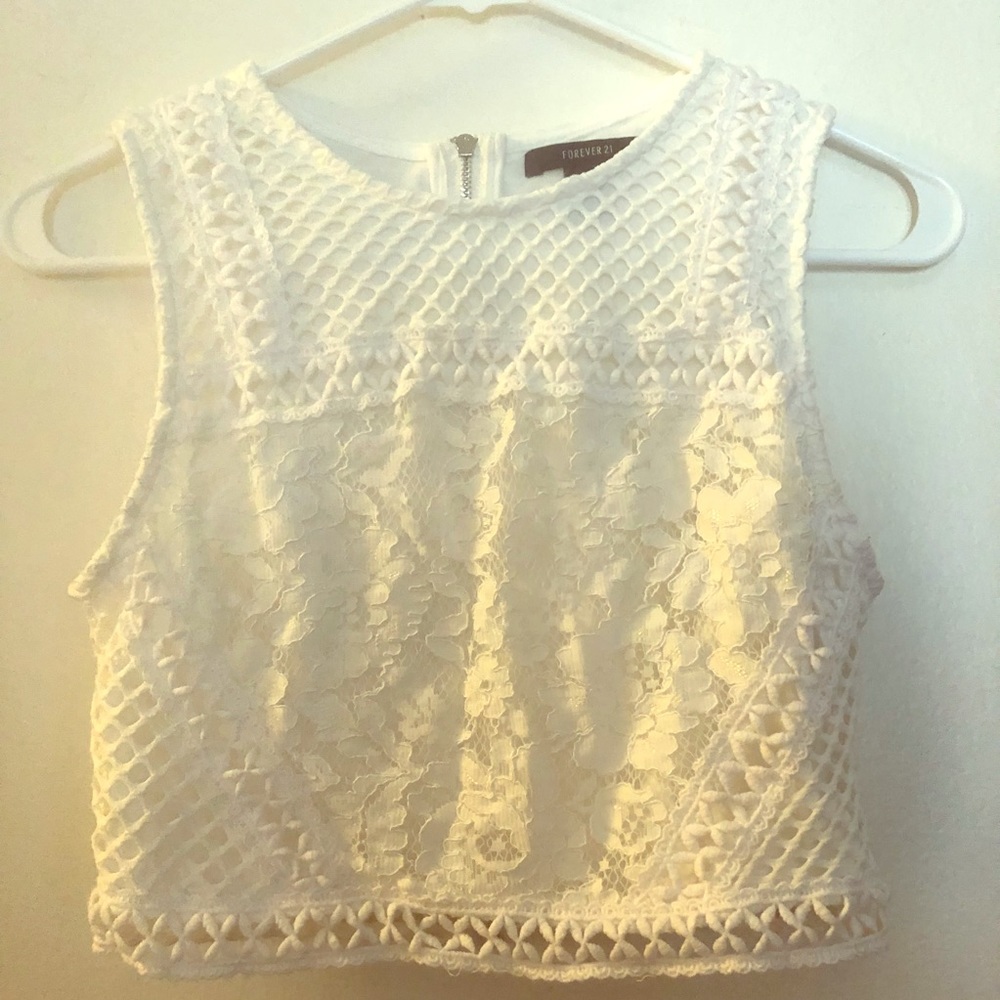 Floral lace crop top